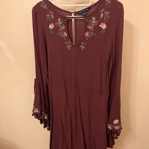 American Eagle Floral Accent Bell And Slit Sleeve Medium Dress